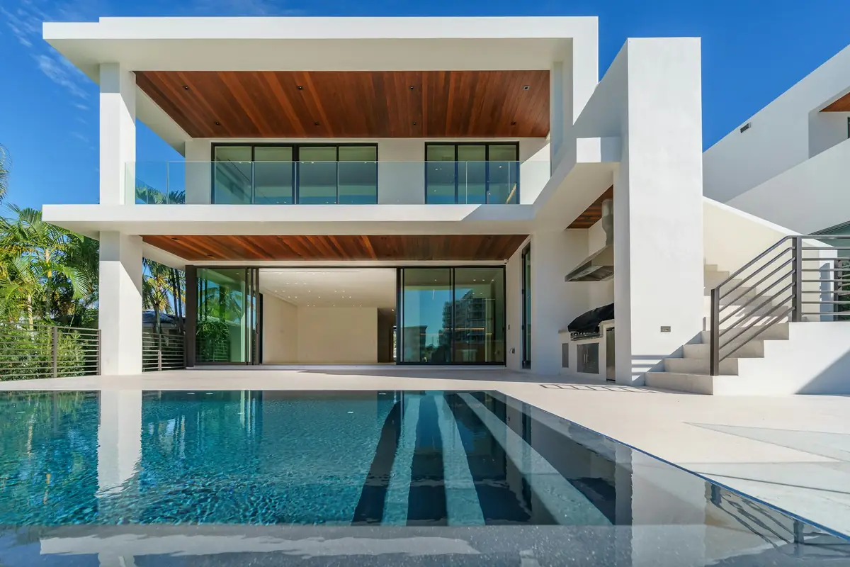 29305 Castlehill Dr, Agoura Hills